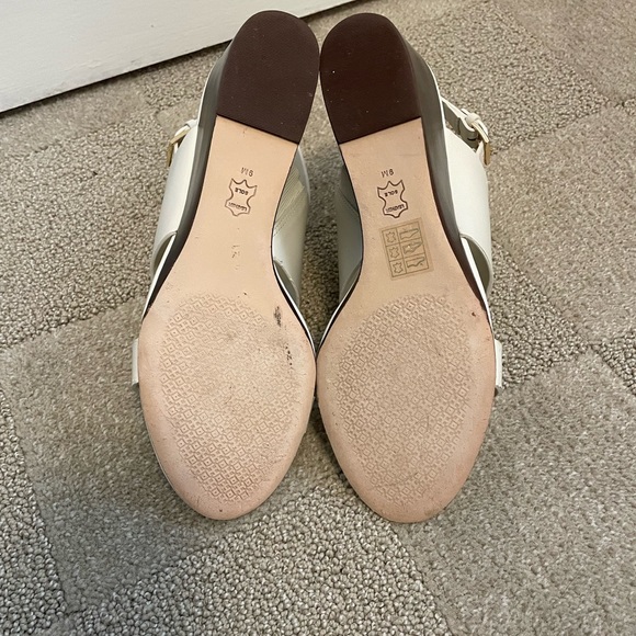 EUC 9 Tory Burch Miller Metal Logo Wedge Sandal Size 9 - Picture 3 of 3